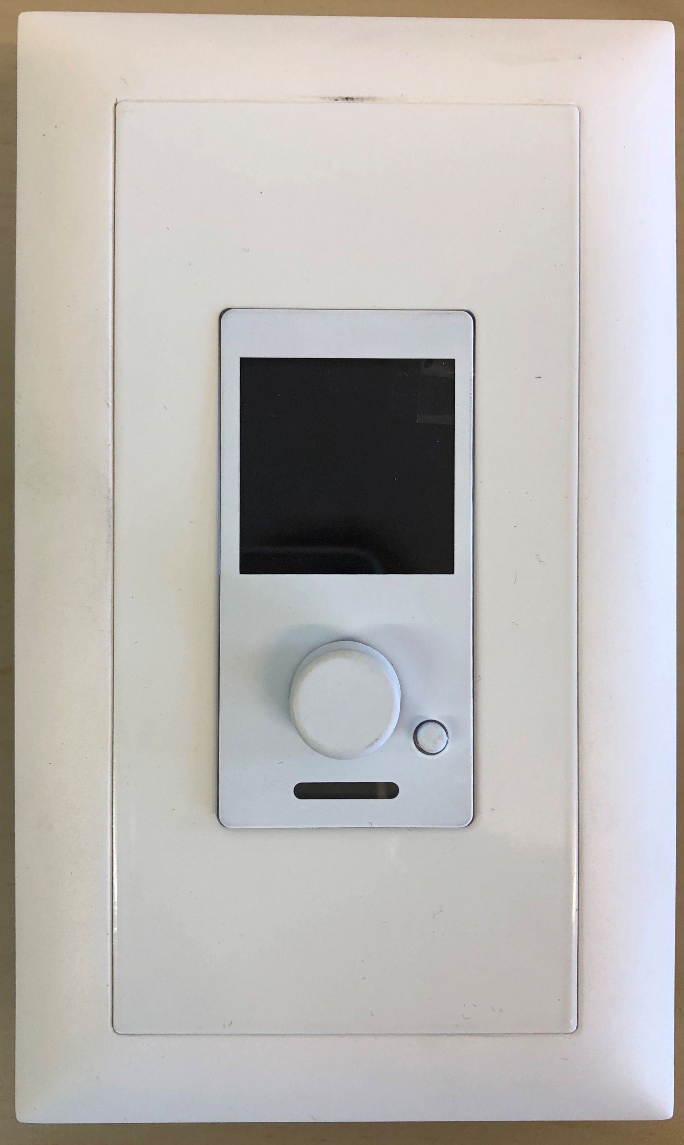 SDS Umbaukit EdizioDue GR1+1 White für US 1-Gang Wallplates